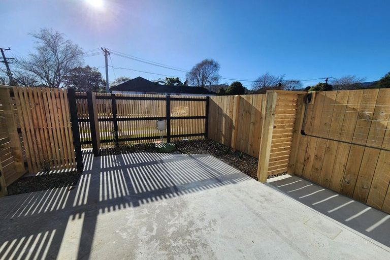 Photo of property in 17 Faulke Avenue, Wainuiomata, Lower Hutt, 5014