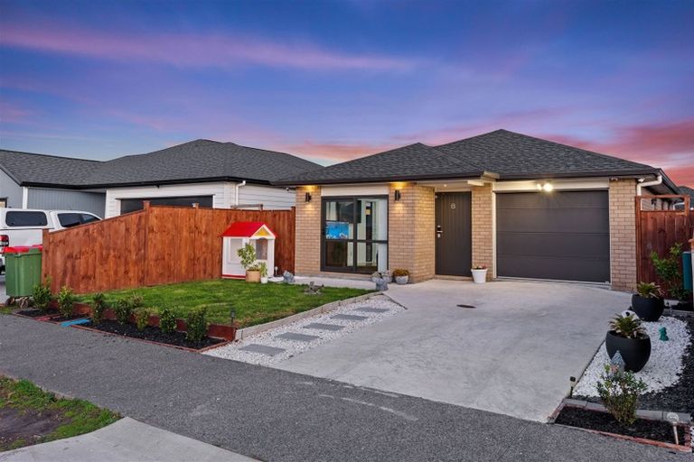 Photo of property in 8 Silver Beech Street, Takanini, 2110