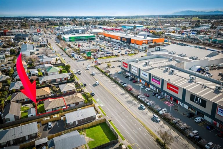 Photo of property in 2/359 Main South Road, Hornby, Christchurch, 8042