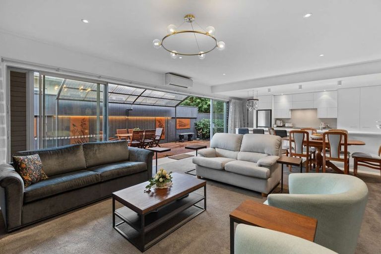 Photo of property in 263a Victoria Avenue, Hokowhitu, Palmerston North, 4410