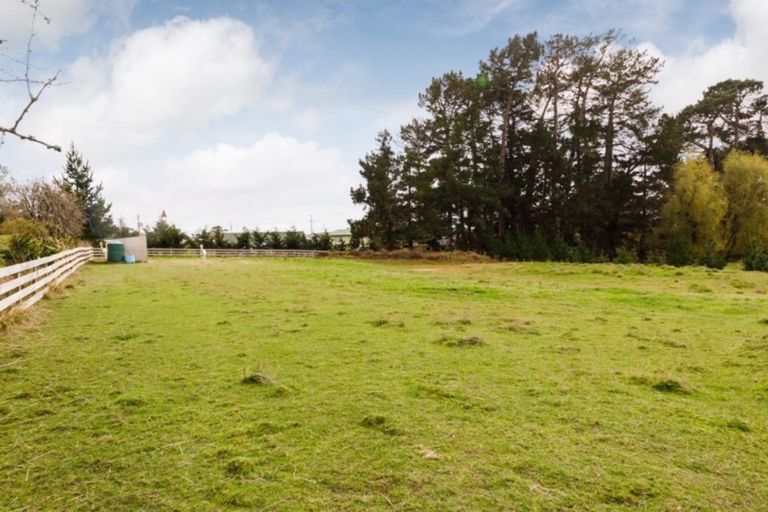 Photo of property in 15 Clive Street, Halcombe, Feilding, 4779