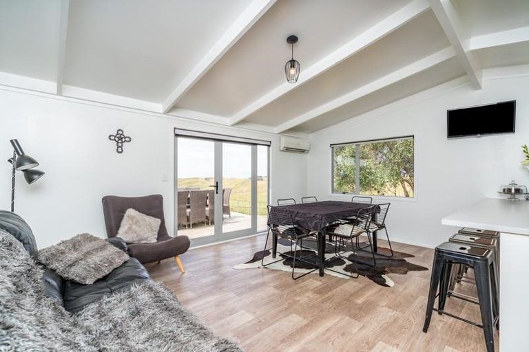 Photo of property in 29 Massey Road, Waipu, 0582