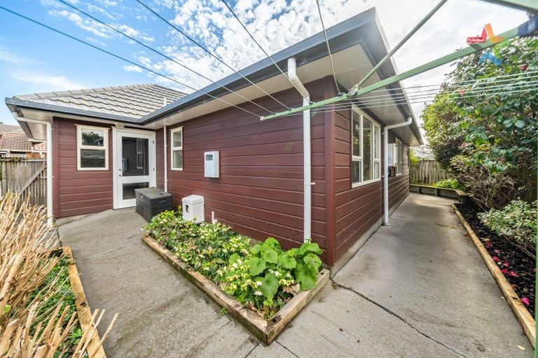 Photo of property in 19 Richmond Grove, Woburn, Lower Hutt, 5010