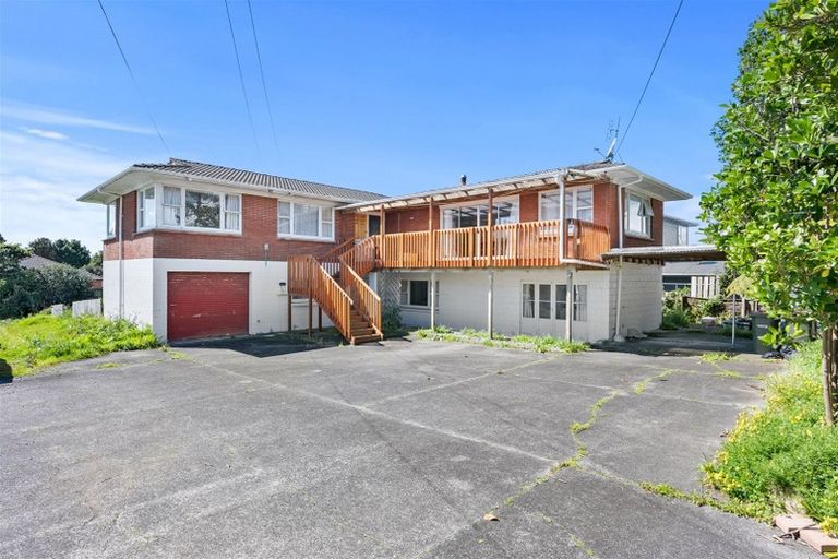 Photo of property in 24 Estuary Road, Weymouth, Auckland, 2103