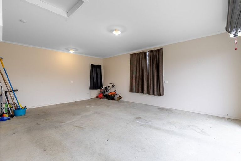 Photo of property in 26 Kent Street, Riversdale, 9776