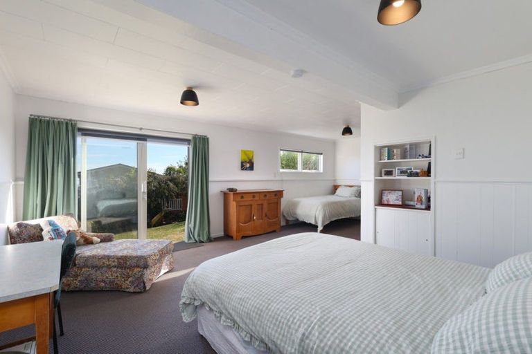 Photo of property in 24 Brooklands Road, Atawhai, Nelson, 7010