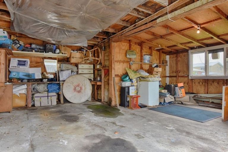 Photo of property in 33 Clyde Street, Gore, 9710