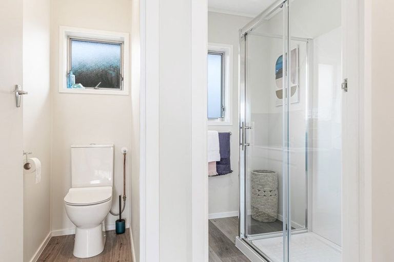 Photo of property in 2/12 Jenelin Road, Glendene, Auckland, 0602