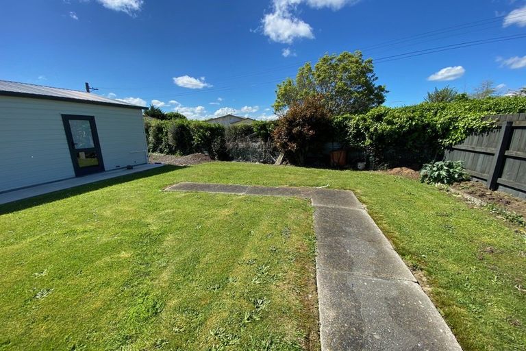 Photo of property in 23 Stirling Crescent, Hokowhitu, Palmerston North, 4410