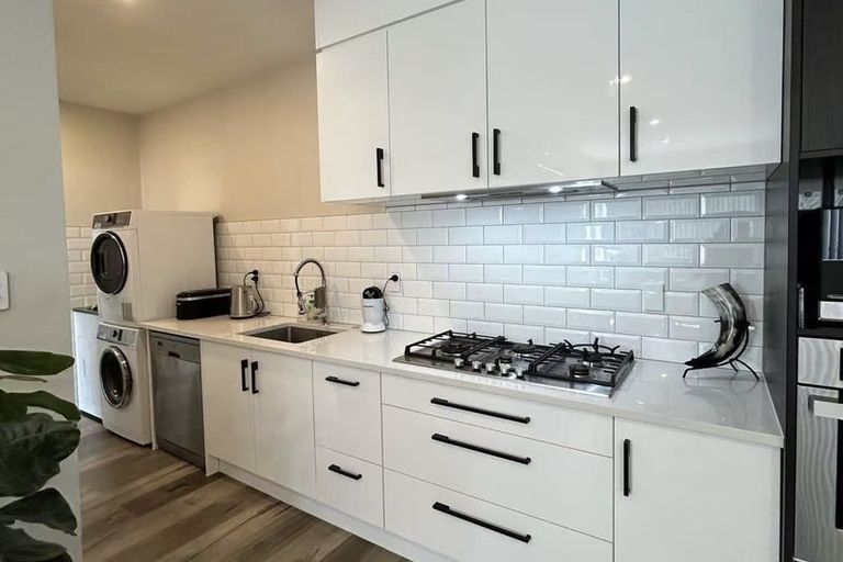 Photo of property in 11 Raymond Grace Avenue, Huapai, Kumeu, 0810