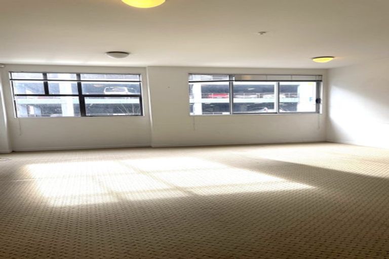 Photo of property in Budget Car Rental, 2/81 Ghuznee Street, Te Aro, Wellington, 6011