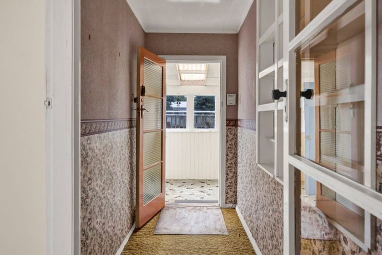 Photo of property in 18 Cornwall Street, Patea, 4520