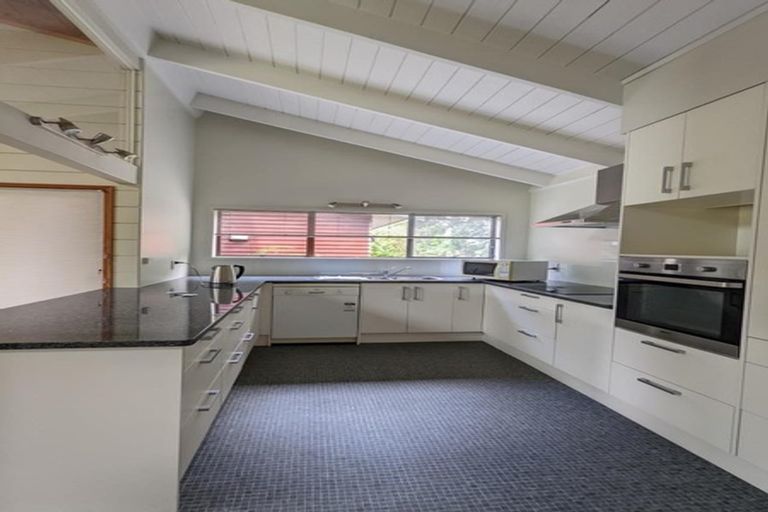 Photo of property in 96 Okura River Road, Okura, Albany, 0792