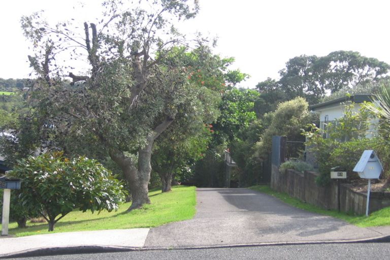 Photo of property in 23 Radiata Lane, Chatswood, Auckland, 0626