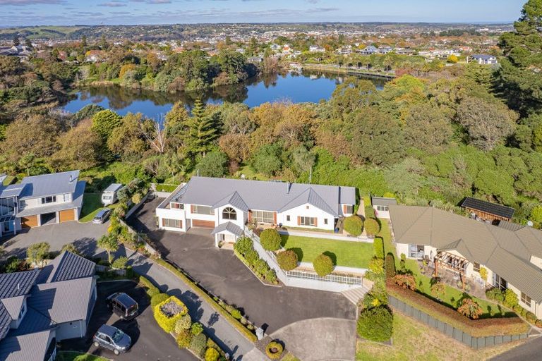 Photo of property in 12 Suffolk Drive, Otamatea, Whanganui, 4500