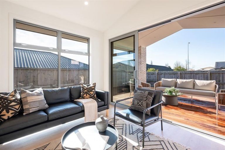 Photo of property in 11 Greenway Crescent, Hope, Richmond, 7020