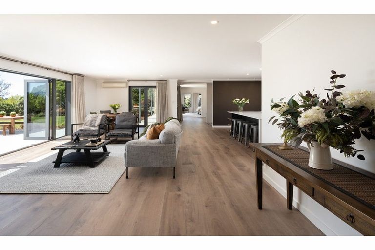 Photo of property in 12 Dry Hills Rise, Riverlands, Blenheim, 7274