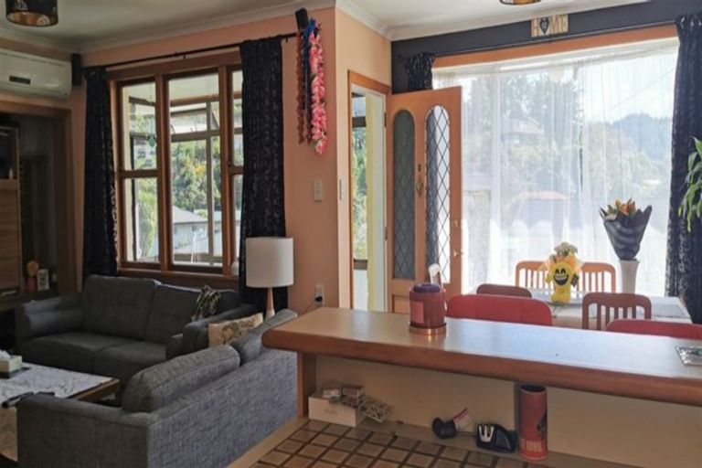 Photo of property in 36 South Terrace, Picton, 7220