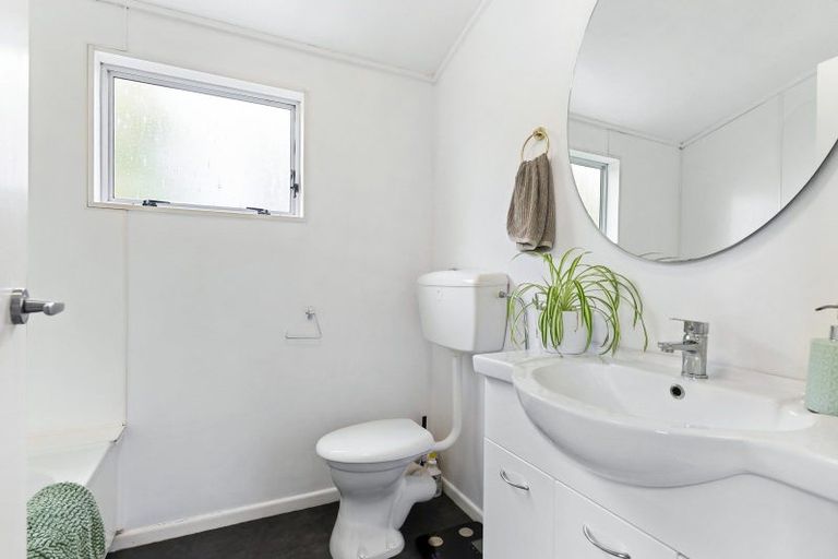 Photo of property in 8/21 Islington Street, Trentham, Upper Hutt, 5018