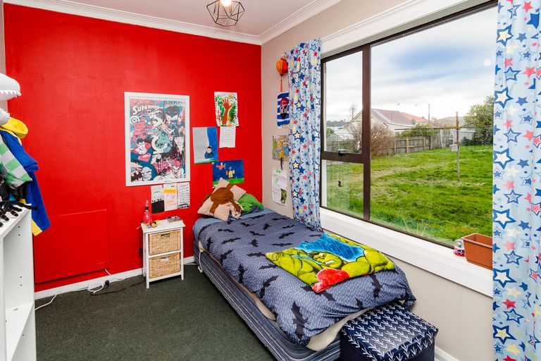 Photo of property in 2 Paterson Street, Abbotsford, Dunedin, 9018