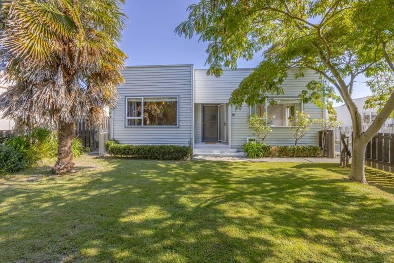 Photo of property in 12 Alpers Terrace, Marewa, Napier, 4110