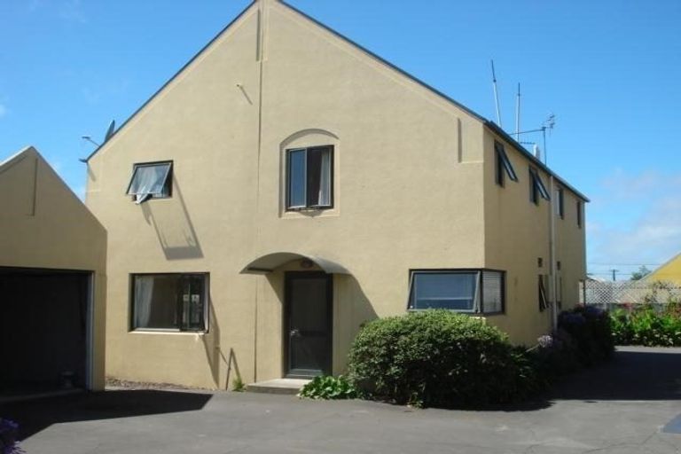 Photo of property in 5/36 Mathesons Road, Phillipstown, Christchurch, 8011