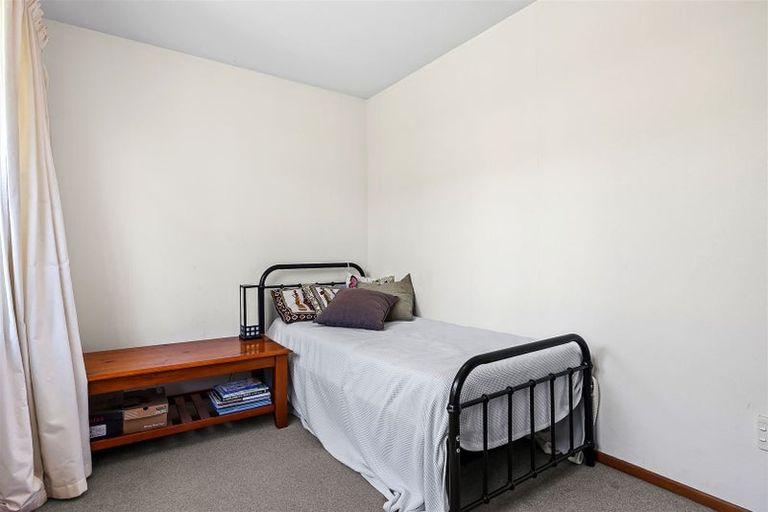 Photo of property in 1/31 Lamorna Road, Parklands, Christchurch, 8083