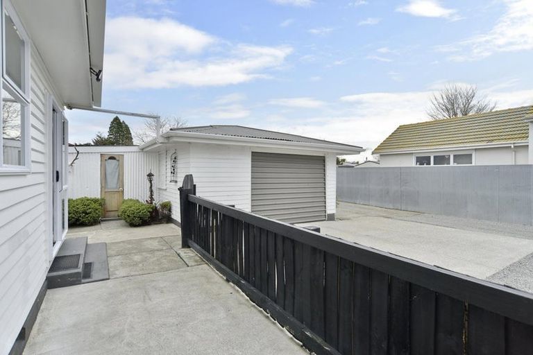 Photo of property in 93 Percival Street, Rangiora, 7400