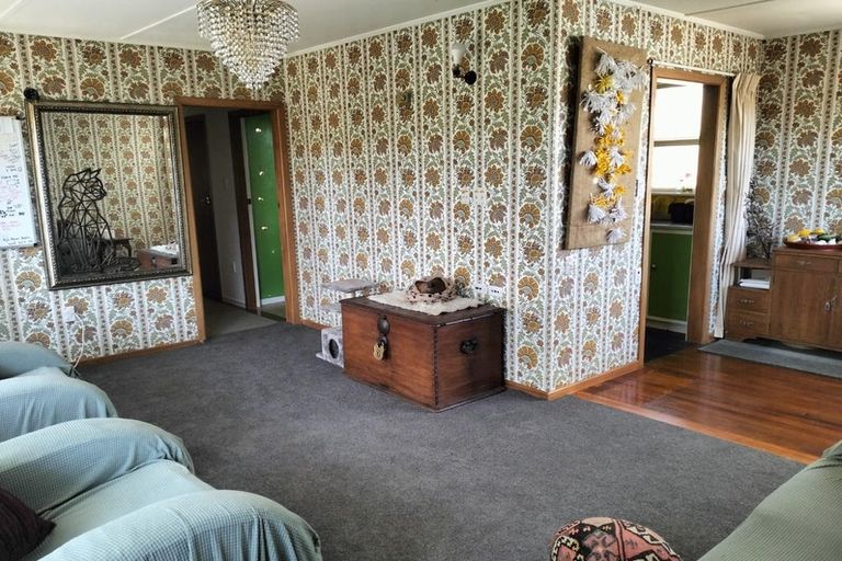 Photo of property in 30 Mark Avenue, Paparangi, Wellington, 6037