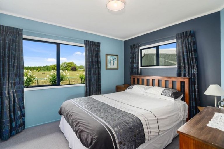 Photo of property in 12 Hulme Place, Owhata, Rotorua, 3010