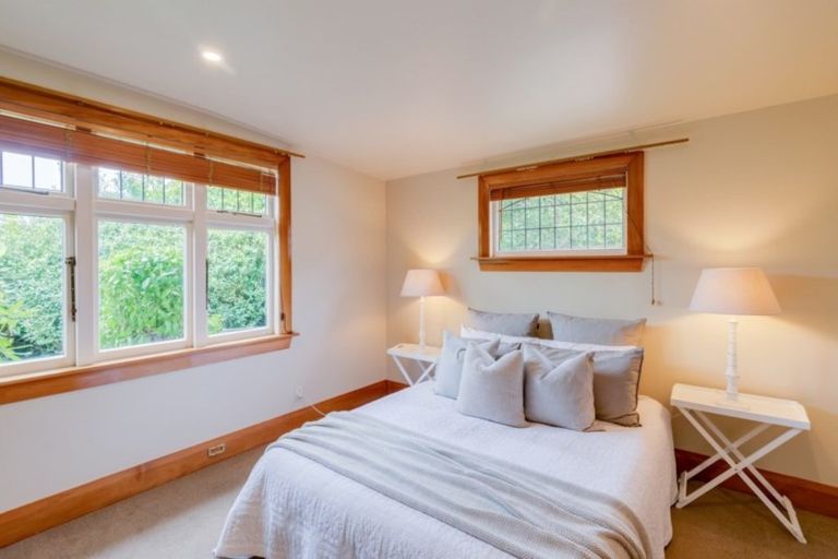 Photo of property in 96 Saint Martins Road, Saint Martins, Christchurch, 8022