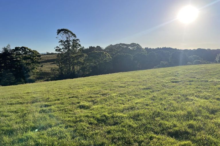 Photo of property in 101a Logan Road, Pukekawa, Tuakau, 2696