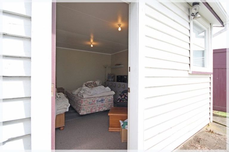 Photo of property in 6a Te Awa Street, Foxton Beach, Foxton, 4815