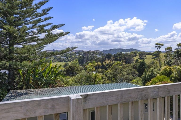 Photo of property in 14a Main Road, Raglan, 3225