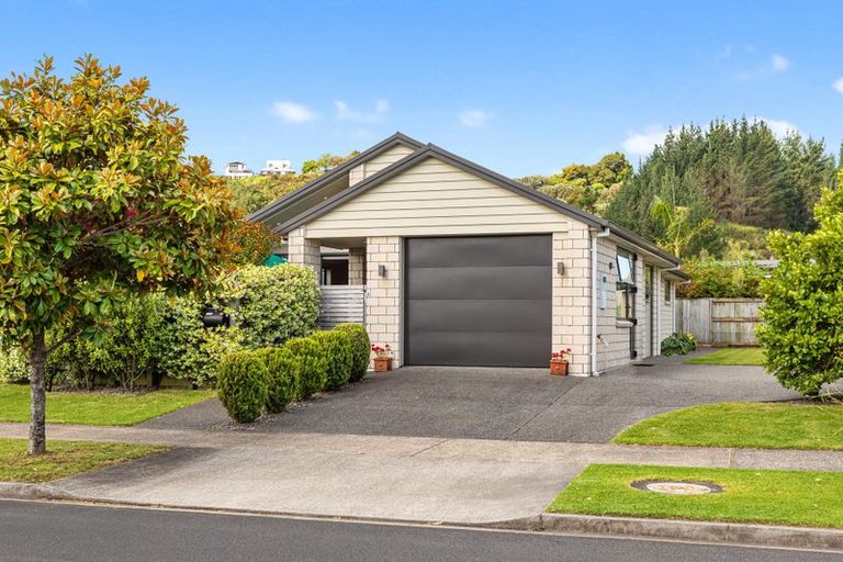Photo of property in 4 Saint Pauls Drive, Brookfield, Tauranga, 3110
