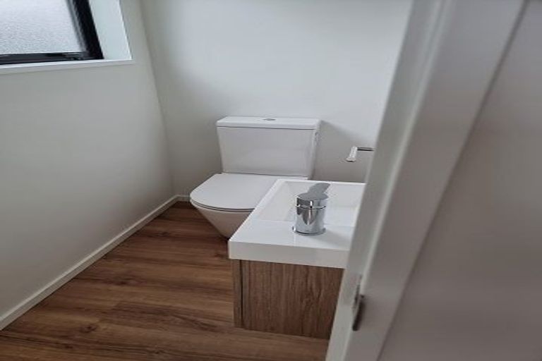 Photo of property in 4/63 Waltham Road, Sydenham, Christchurch, 8023