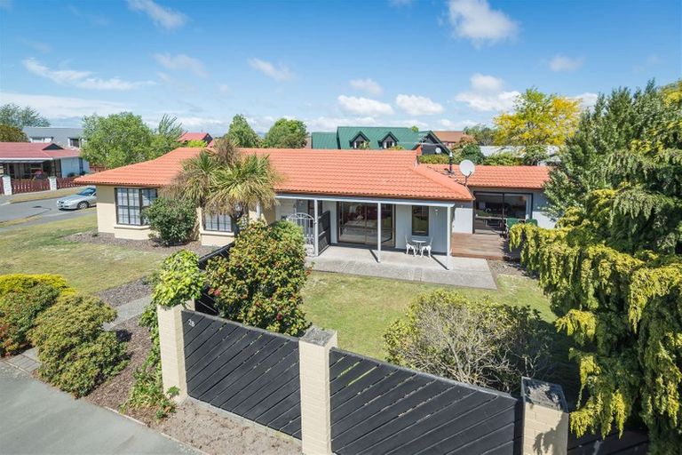 Photo of property in 28 Lakewood Drive, Burwood, Christchurch, 8083