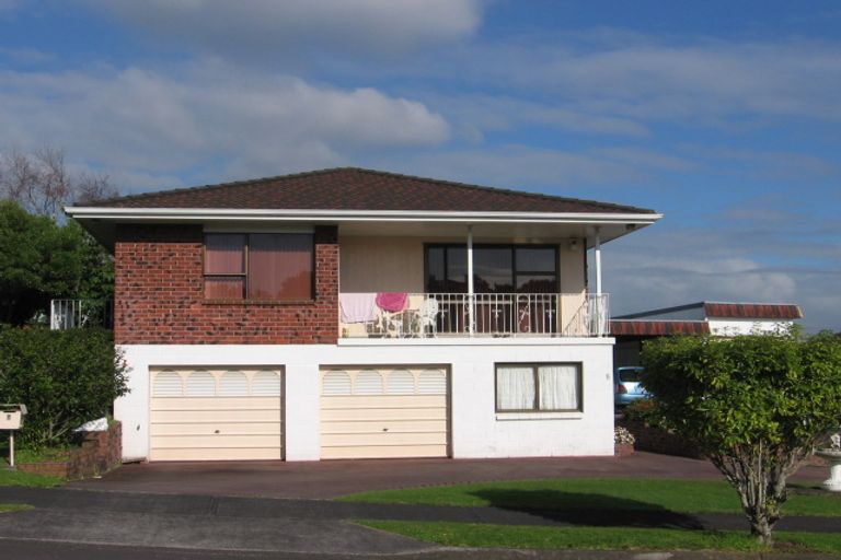 Photo of property in 5 Deodar Place, Totara Heights, Auckland, 2105