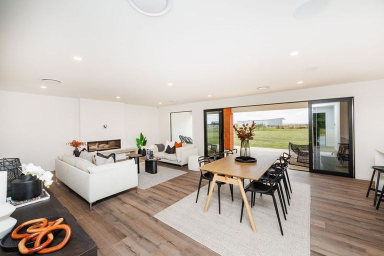 Photo of property in 11 Te Kahu Lane, Halcombe, Feilding, 4779