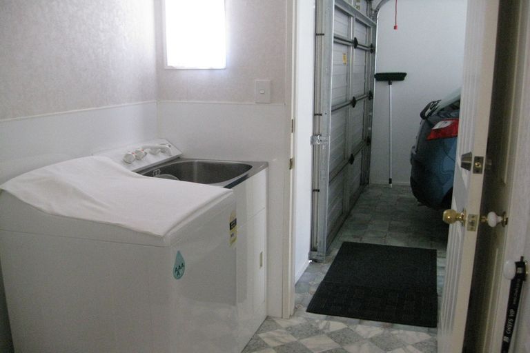 Photo of property in 672 Bank Street, Te Awamutu, 3800