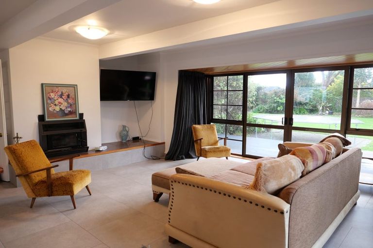 Photo of property in 21 Windsor Avenue, Waikanae, 5036