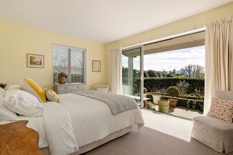 Photo of property in 50 Aliceburn Drive, Luggate, Cromwell, 9383