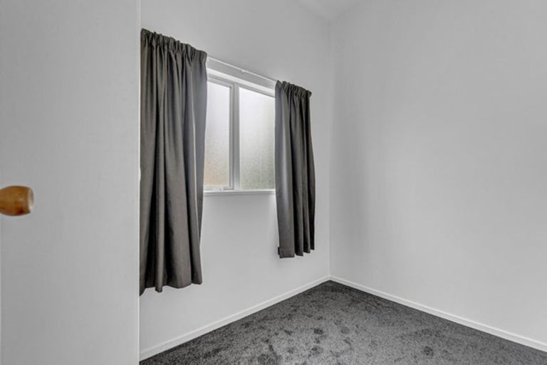 Photo of property in 43a Wrights Road, Addington, Christchurch, 8024