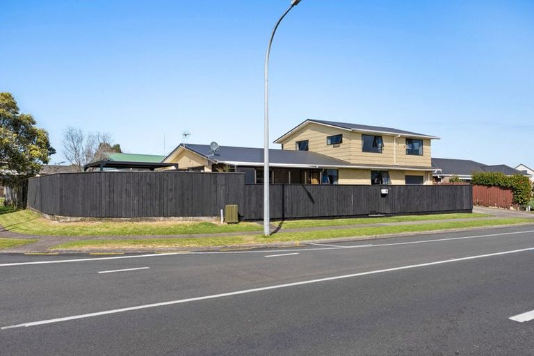 Photo of property in 10 Dillon Drive, Bell Block, New Plymouth, 4312