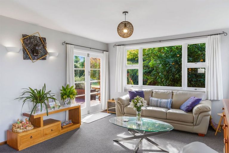 Photo of property in 16 Adams Place, Woolston, Christchurch, 8023