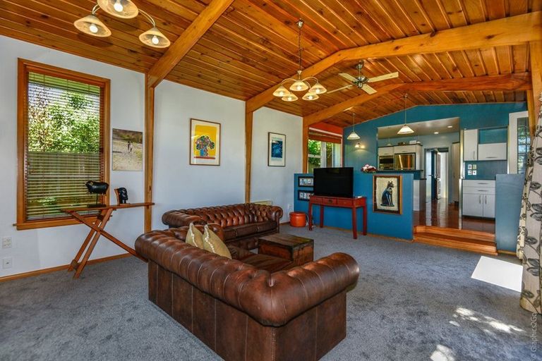 Photo of property in 158 Kendal Avenue, Burnside, Christchurch, 8053