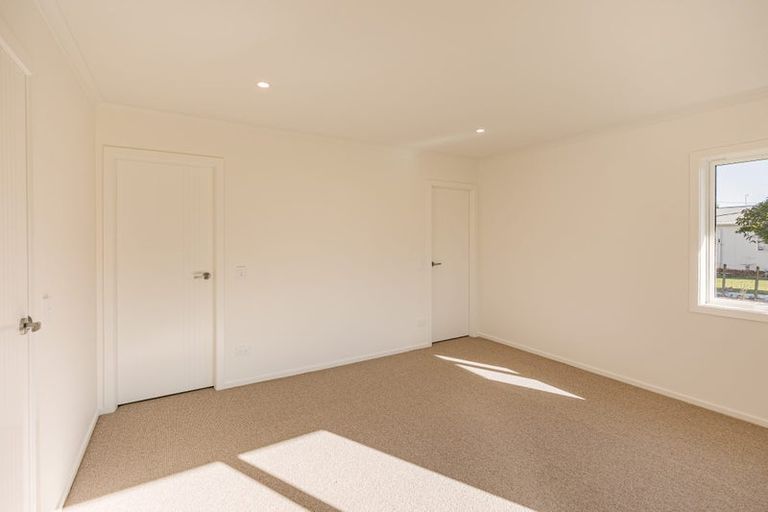 Photo of property in 9 Railway Terrace, Ohau, 5570