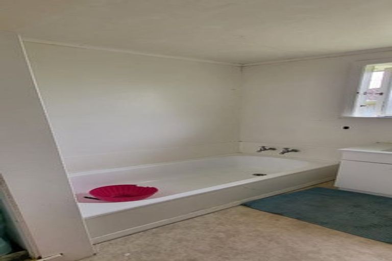 Photo of property in 1/26 Calvert Street, Papakura, 2110