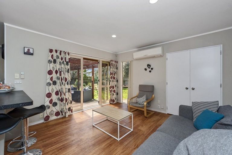 Photo of property in 17 Halcione Close, Flagstaff, Hamilton, 3210