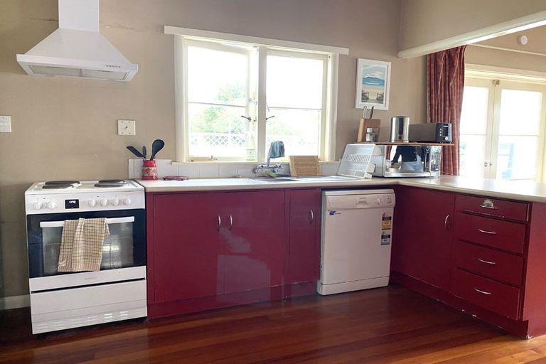 Photo of property in 94 Clarkin Road, Fairfield, Hamilton, 3214